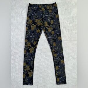 THE UPSIDE CAMOUFLAGE LEGGINGS